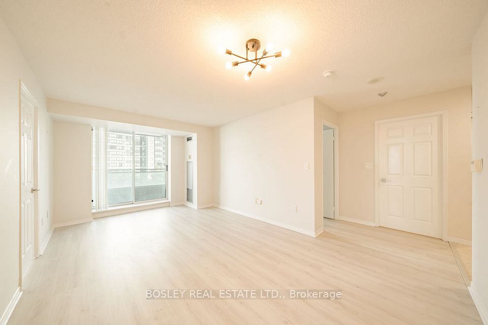 1 Pemberton Avenue 502, Toronto, ON M2M 4L9 7