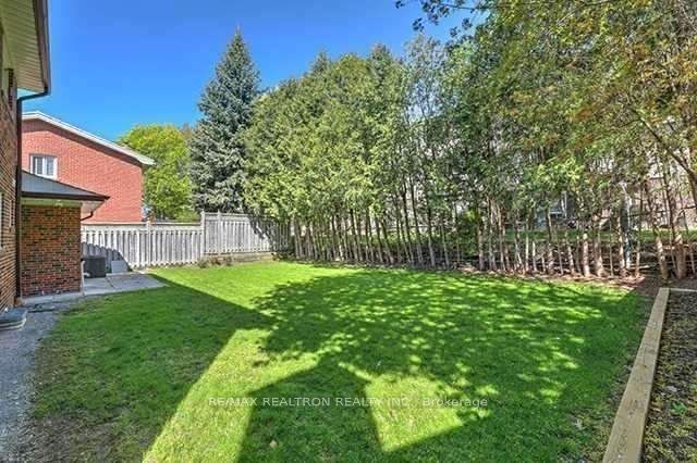 74 Aspenwood Drive, Toronto, ON M2H 2E9 19