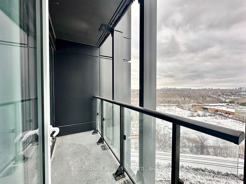1 Quarrington Lane 1818, Toronto, ON M3C 0S4 12