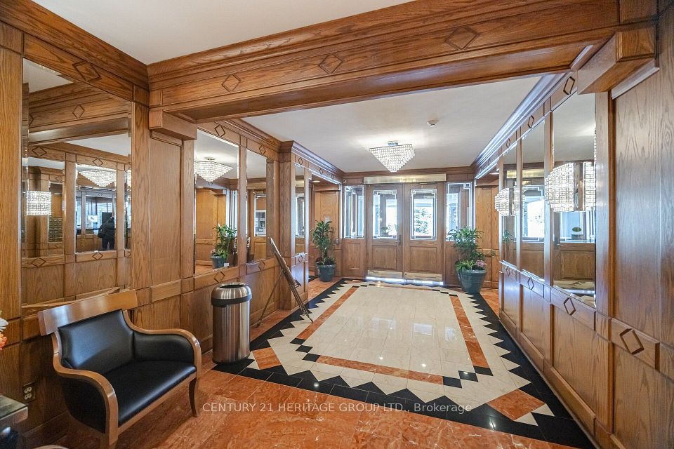10 Torresdale Avenue 910, Toronto, ON M2R 3V8 25