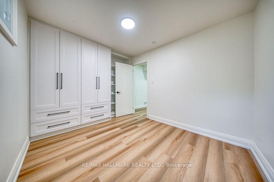54 Sawley Drive, Toronto, ON M2K 2J5 12