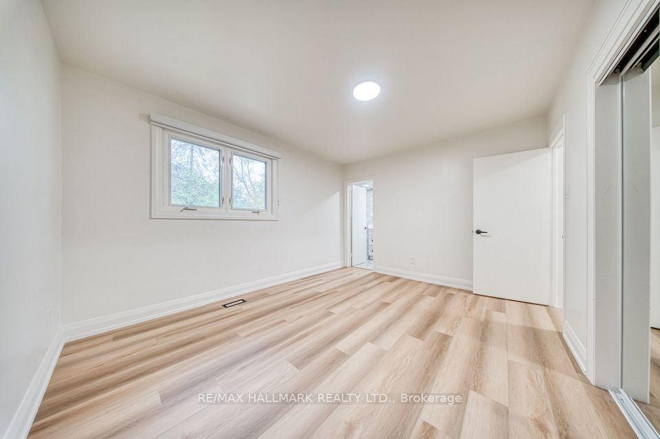 54 Sawley Drive, Toronto, ON M2K 2J5 17