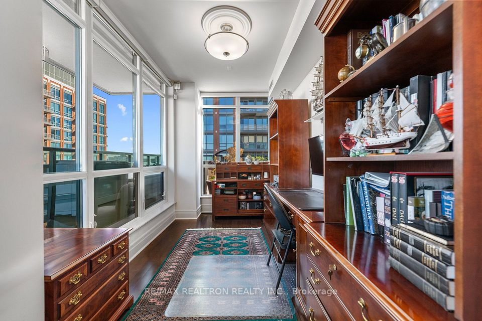 525 Wilson Avenue 1108, Toronto, ON M3H 0A7 10