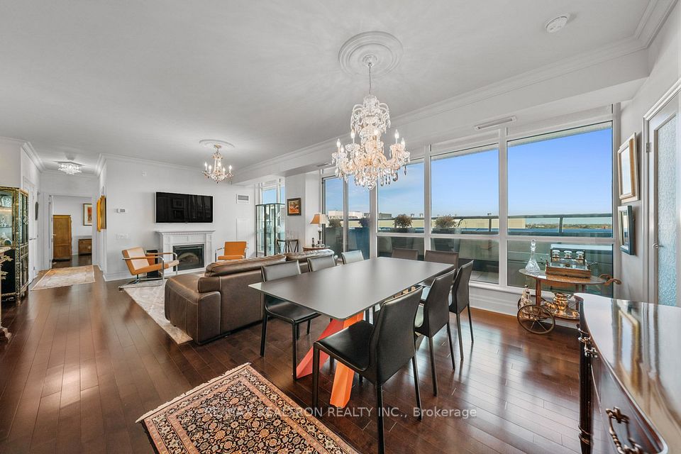 525 Wilson Avenue 1108, Toronto, ON M3H 0A7 13