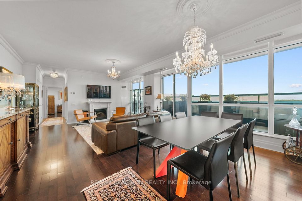 525 Wilson Avenue 1108, Toronto, ON M3H 0A7 9