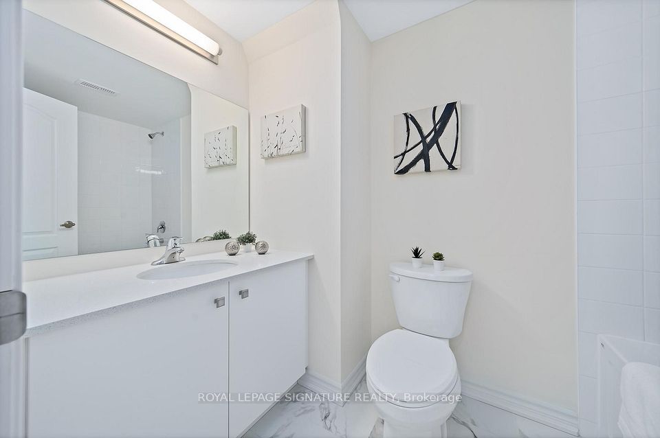30 Curlew Drive 42, Toronto, ON M3A 0A8 22