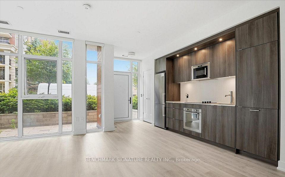 Condo Apartment at 30 Inn On The Park Drive 206, Toronto, ON M3C 0P7