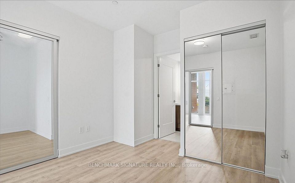 30 Inn On The Park Drive 206, Toronto, ON M3C 0P7 20