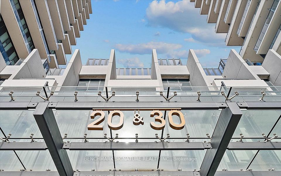 30 Inn On The Park Drive 206, Toronto, ON M3C 0P7 25