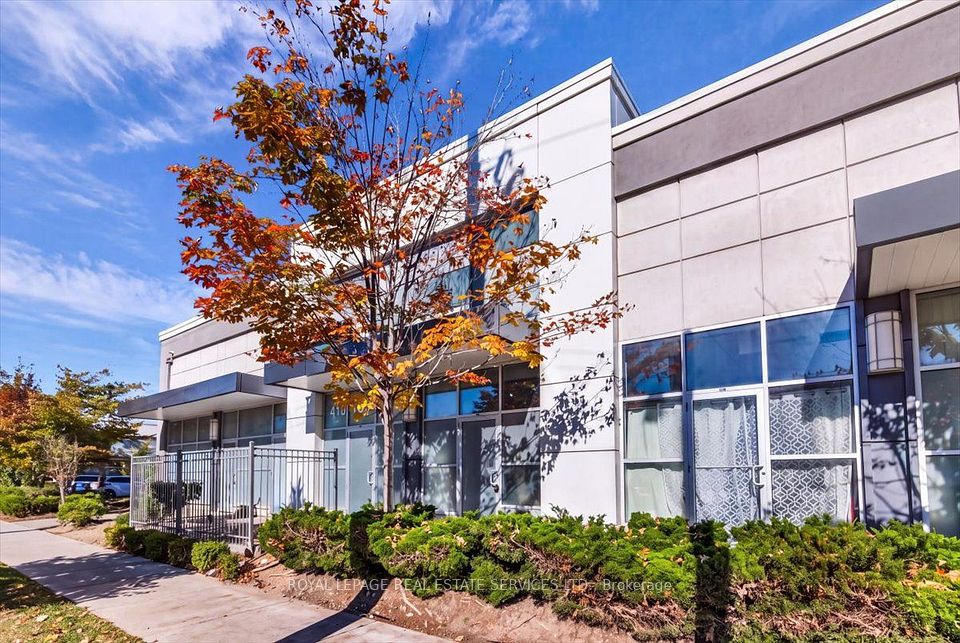 10 Mallard Road C103, Toronto, ON M3B 0A7 17