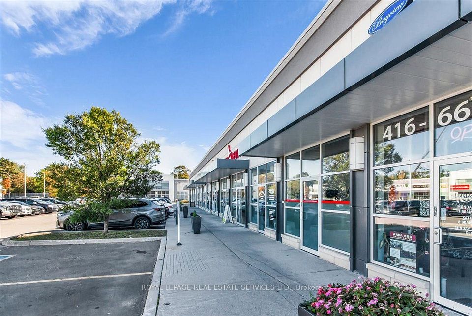 10 Mallard Road C103, Toronto, ON M3B 0A7 3