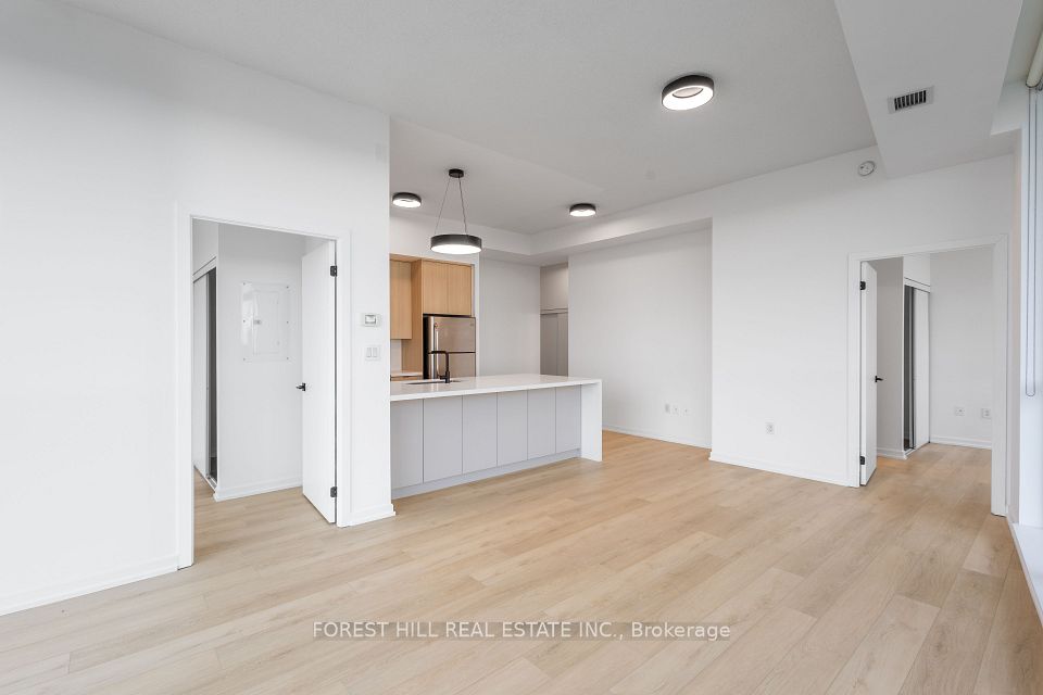 70 Forest Manor Road 3506, Toronto, ON M2J 0A9 8