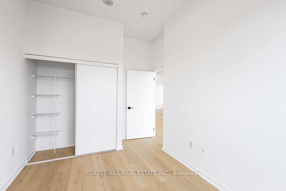 70 Forest Manor Road 3506, Toronto, ON M2J 0A9 16