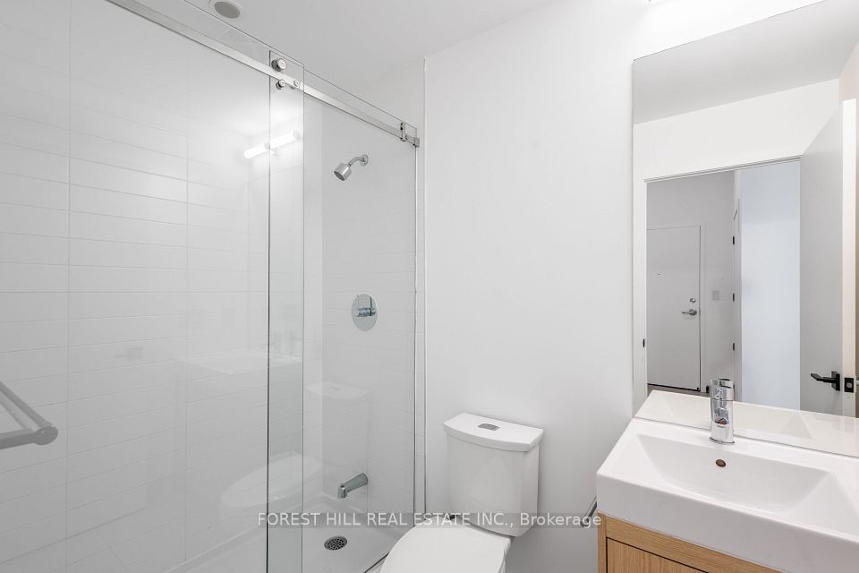 70 Forest Manor Road 3506, Toronto, ON M2J 0A9 18