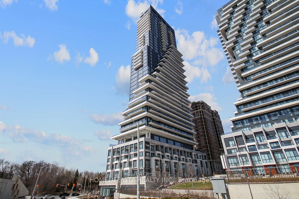 Condo Apartment at 10 Inn On The Park Drive 307, Toronto, ON M3C 0P9
