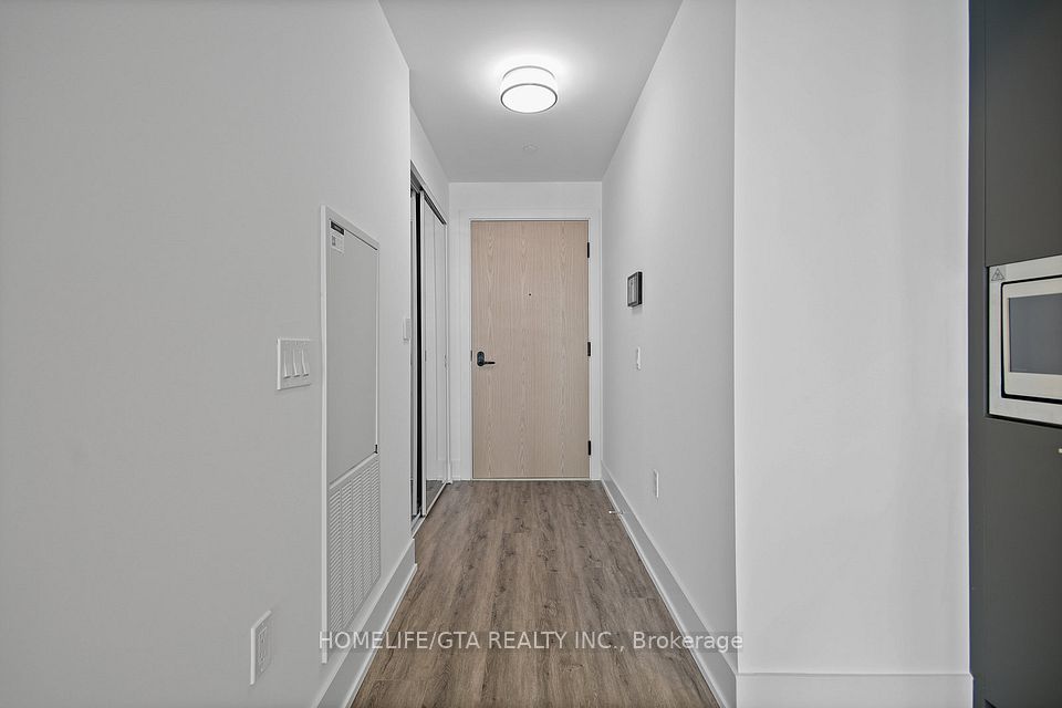 10 Inn On The Park Drive 307, Toronto, ON M3C 0P9 6