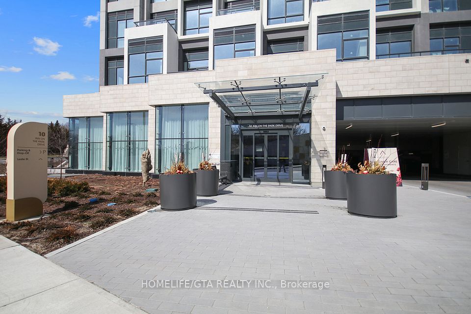 10 Inn On The Park Drive 307, Toronto, ON M3C 0P9 2
