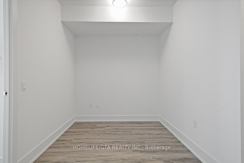 10 Inn On The Park Drive 307, Toronto, ON M3C 0P9 12