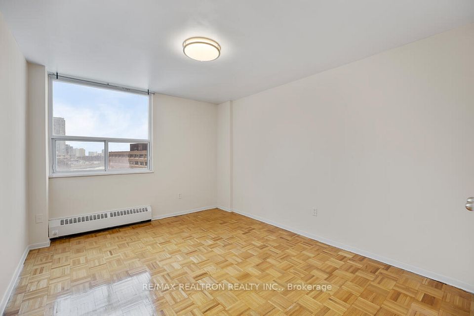 2775 Don Mills Road 704, Toronto, ON M2J 3B5 6