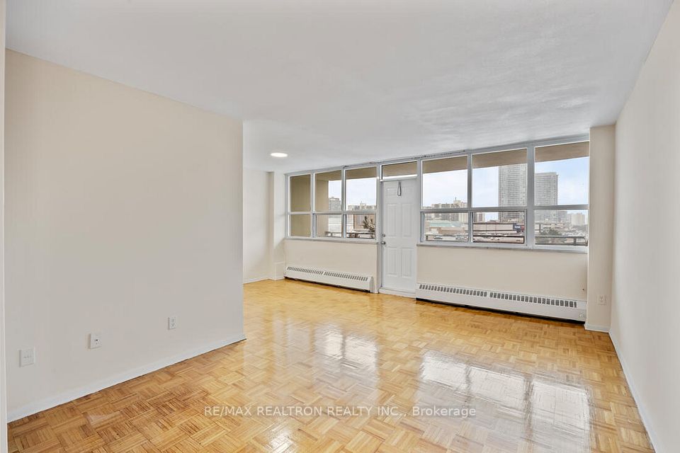 2775 Don Mills Road 704, Toronto, ON M2J 3B5 2