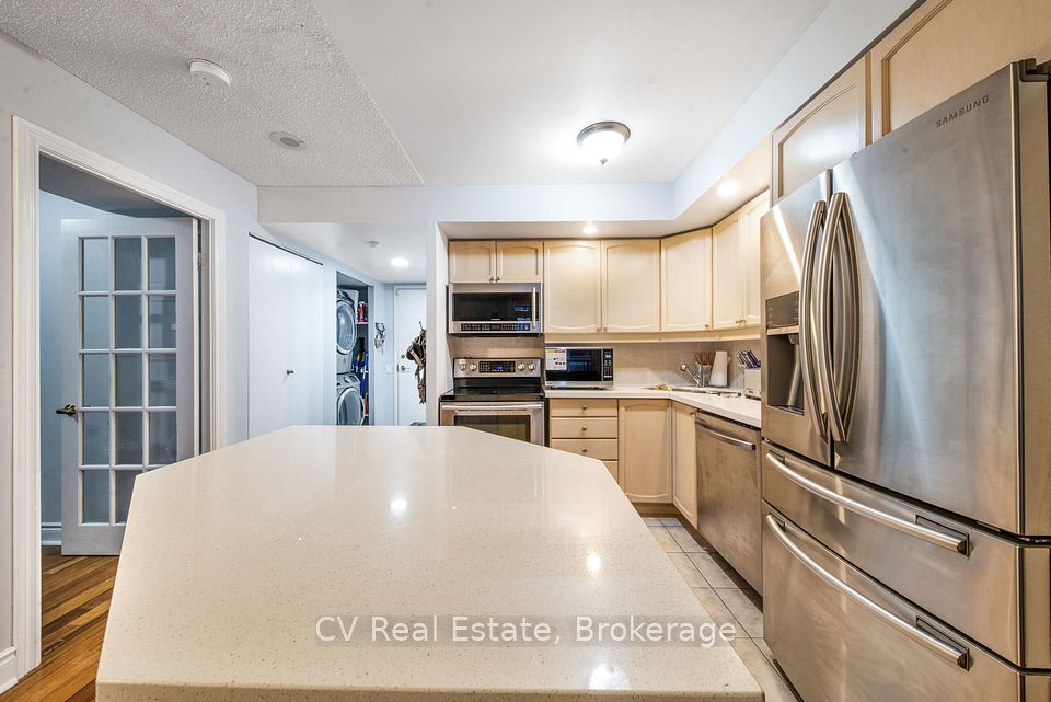 5 Northtown Way 1109, Toronto, ON M2N 7A1 24