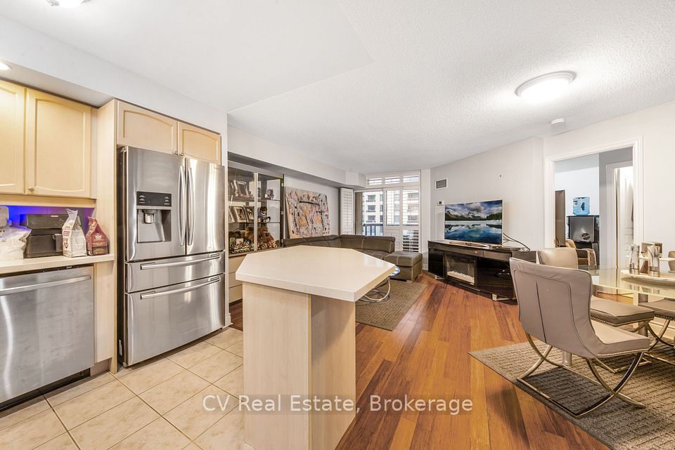 5 Northtown Way 1109, Toronto, ON M2N 7A1 16