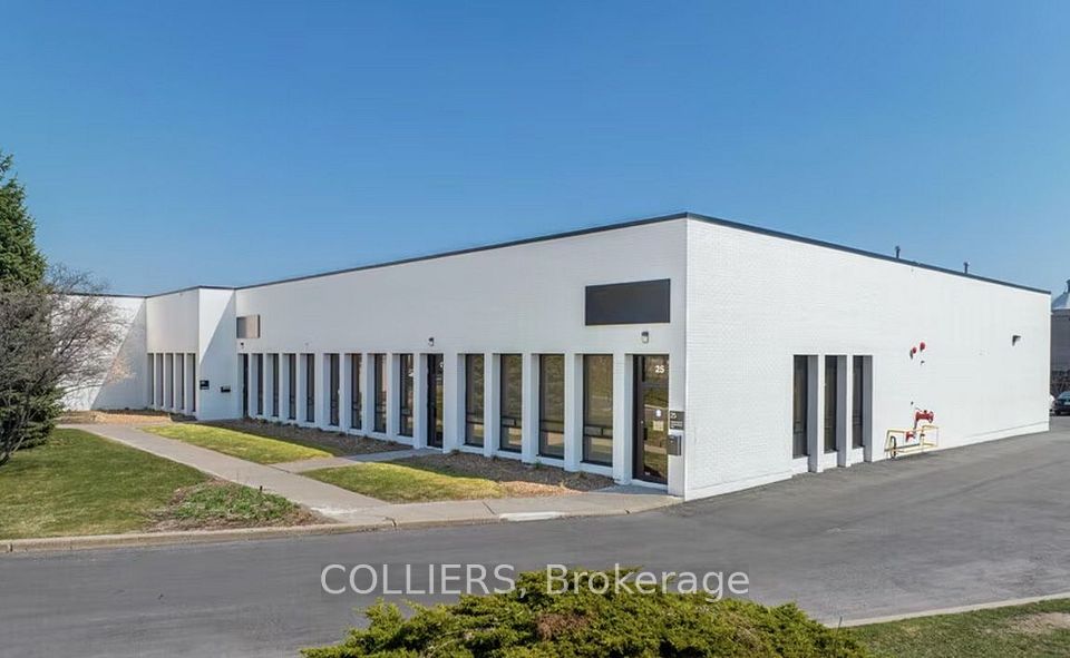 Office at 33 Coldwater Road, Toronto, ON L3V 3L2