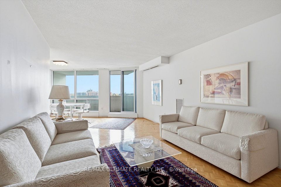 150 Neptune Drive 805, Toronto, ON M6A 2Y9 3