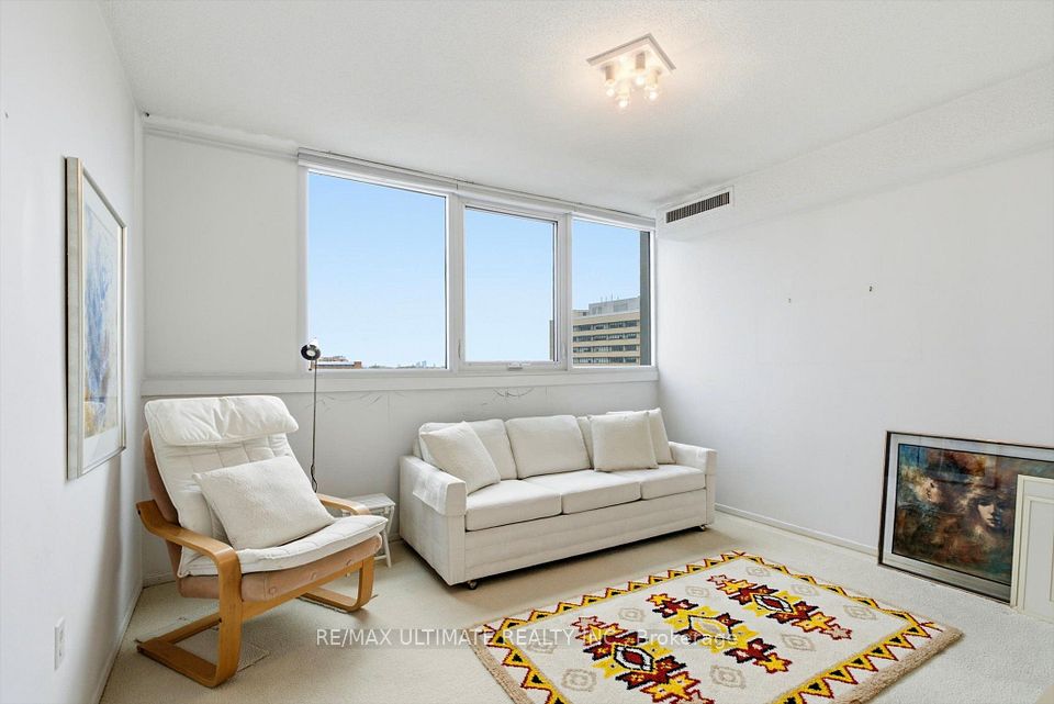 150 Neptune Drive 805, Toronto, ON M6A 2Y9 22
