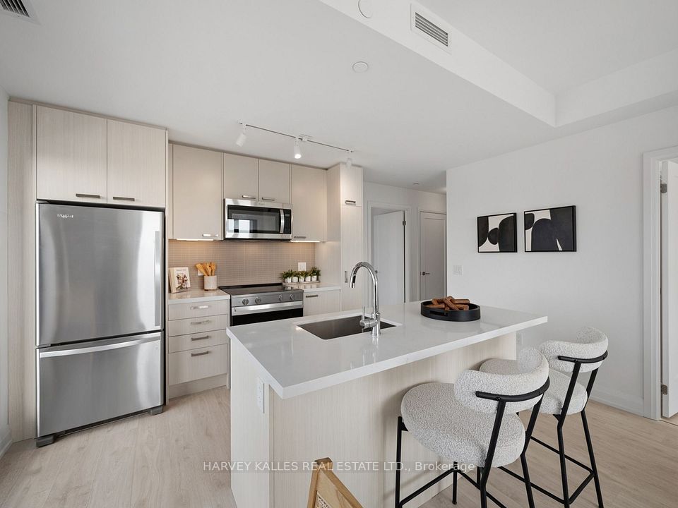 20 Soudan Avenue 2607, Toronto, ON M4S 0E2 14