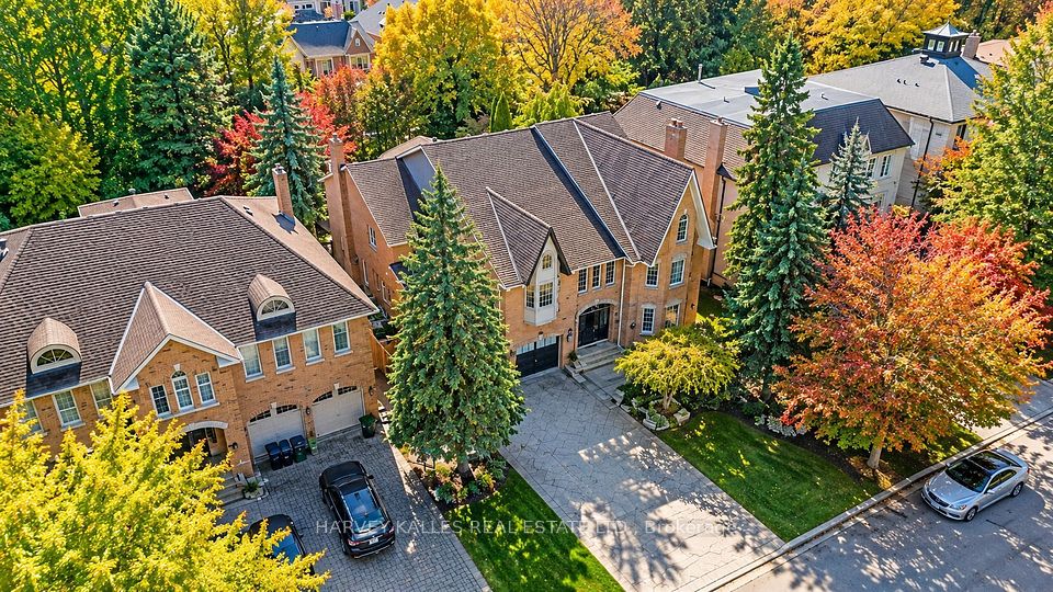 11 York Road, Toronto, ON M2L 1H4 5