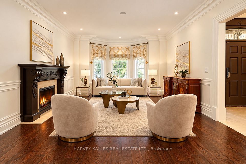 11 York Road, Toronto, ON M2L 1H4 19