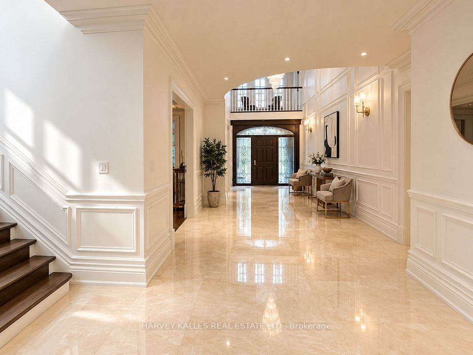 11 York Road, Toronto, ON M2L 1H4 6