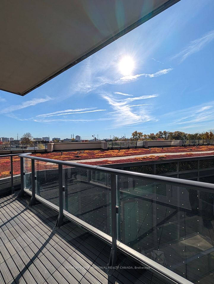 160 Vanderhoof Avenue 207, Toronto, ON M4G 0B7 12