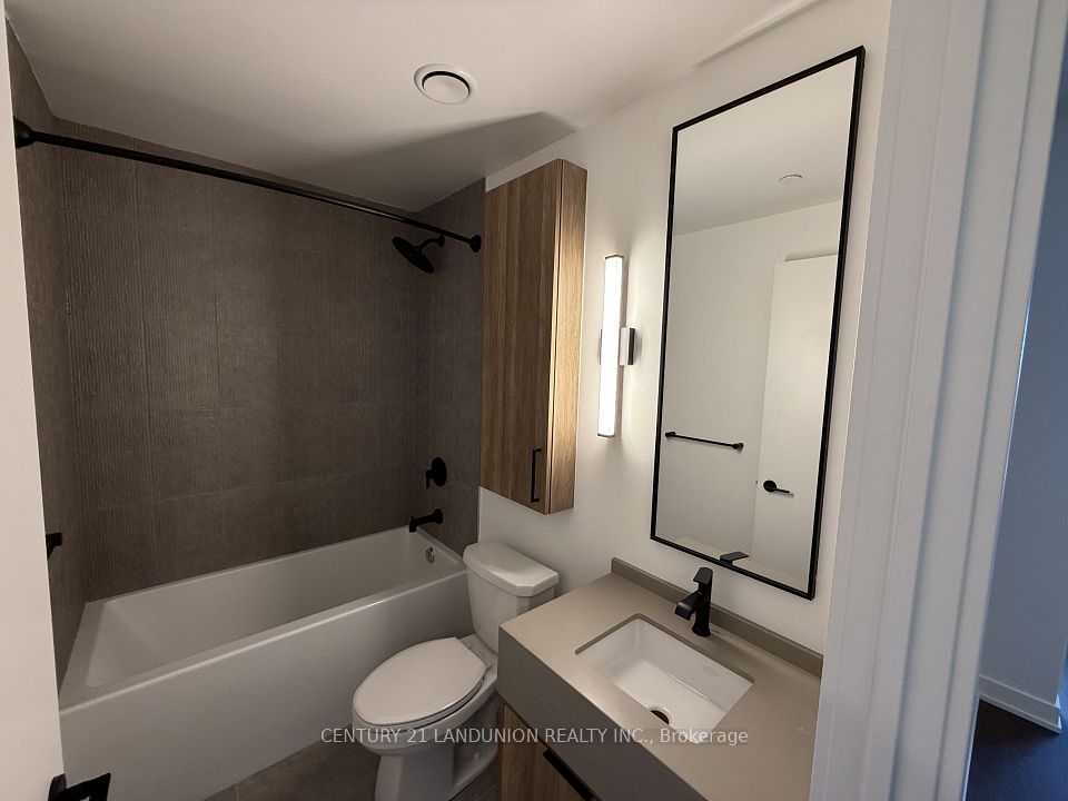 89 Montclair Avenue 1619, Toronto, ON M5P 1P5 11