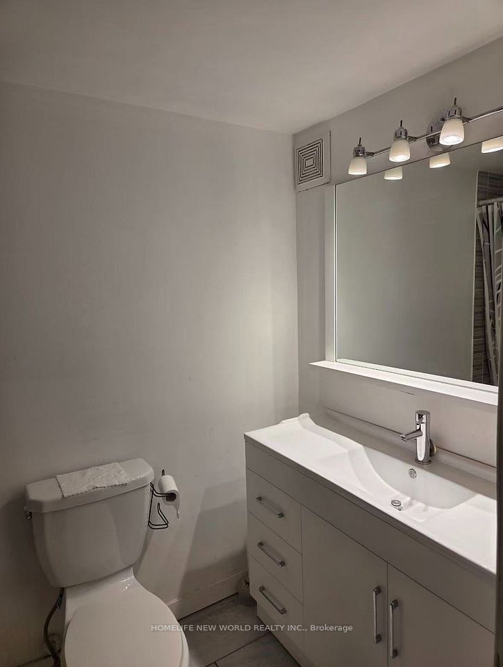 Lower - 32 Greyhound Drive, Toronto, ON M2H 1K3 6
