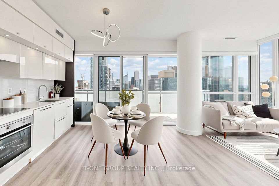 15 Grenville Street 3403, Toronto, ON M4Y 0B9 9