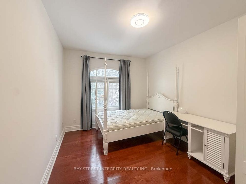 Detached at 275 Estelle Avenue Unit 1, Toronto, ON M2N 5J4