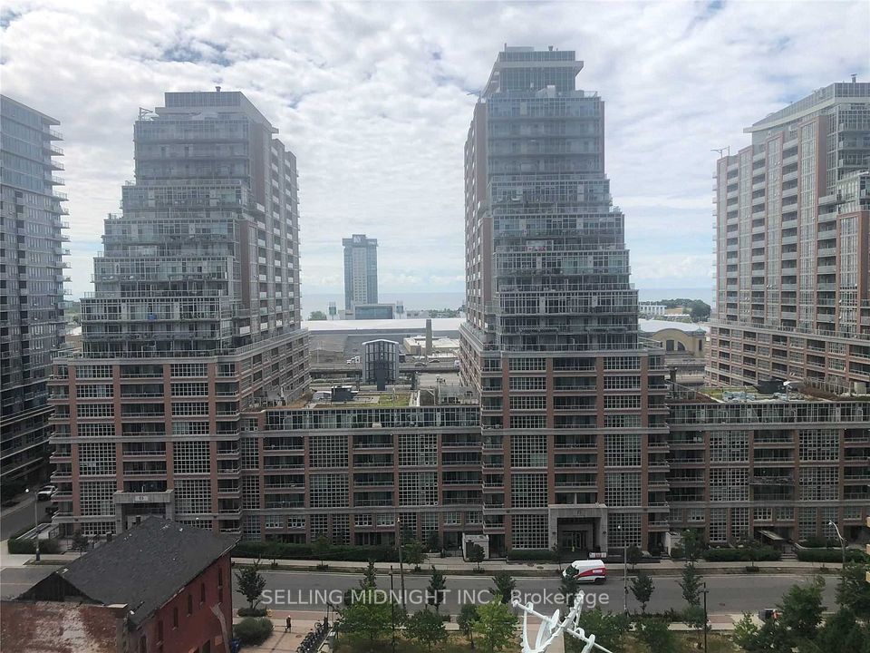 50 Lynn Wiilams Street 1103, Toronto, ON M6K 3R9 16
