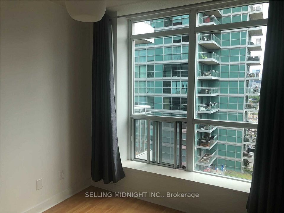 50 Lynn Wiilams Street 1103, Toronto, ON M6K 3R9 9