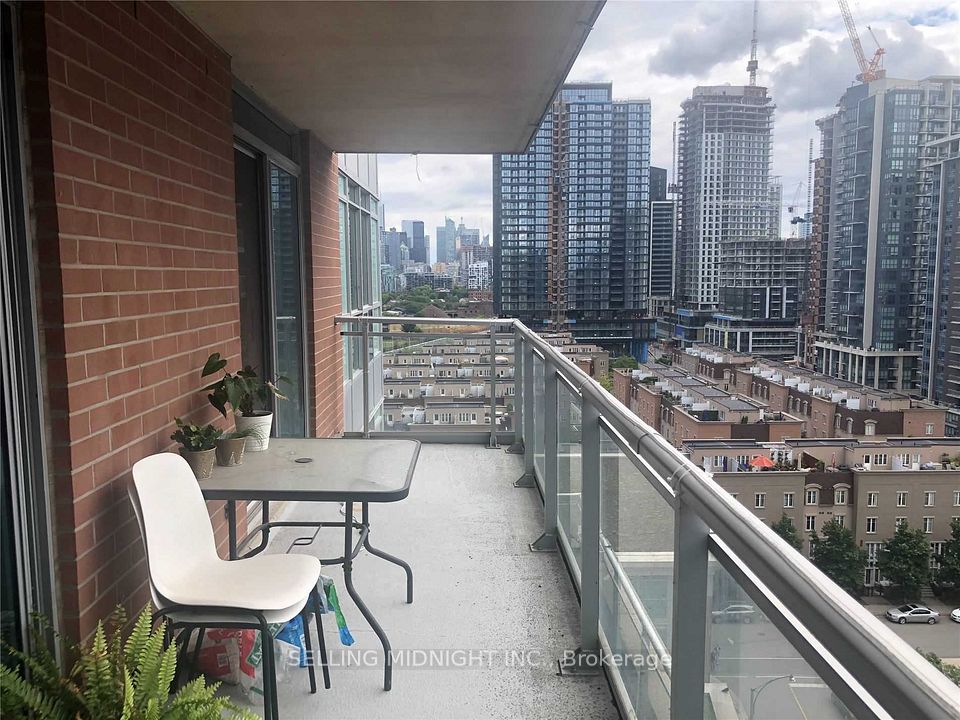 50 Lynn Wiilams Street 1103, Toronto, ON M6K 3R9 13