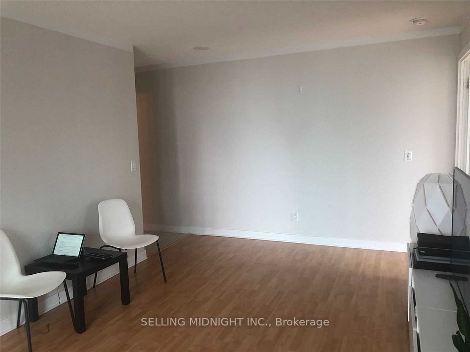 50 Lynn Wiilams Street 1103, Toronto, ON M6K 3R9 3