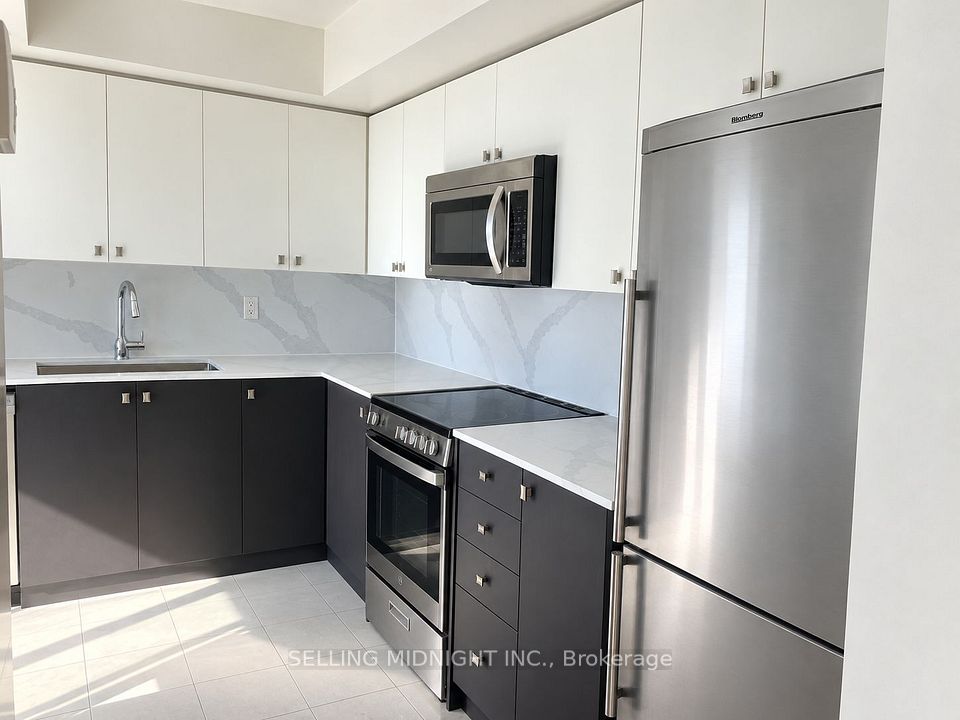50 Lynn Wiilams Street 1103, Toronto, ON M6K 3R9 5