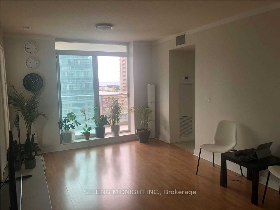 50 Lynn Wiilams Street 1103, Toronto, ON M6K 3R9 2