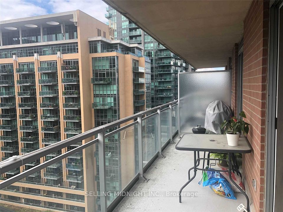 50 Lynn Wiilams Street 1103, Toronto, ON M6K 3R9 15
