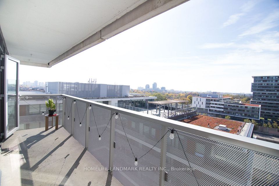 120 Varna Drive 1017, Toronto, ON M6A 0B3 20