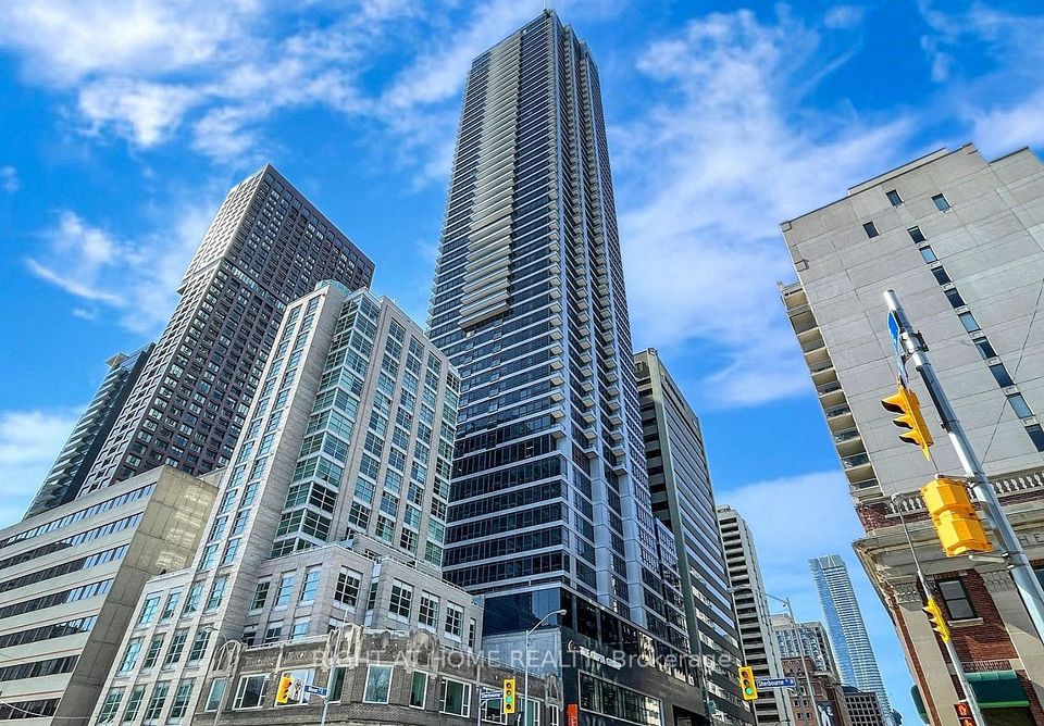 Condo Apartment at 395 Bloor Street E 3705, Toronto, ON M4W 0B4