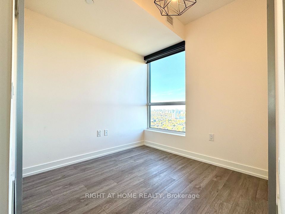 395 Bloor Street E 3705, Toronto, ON M4W 0B4 17