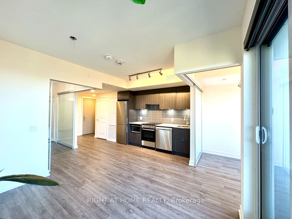 395 Bloor Street E 3705, Toronto, ON M4W 0B4 14