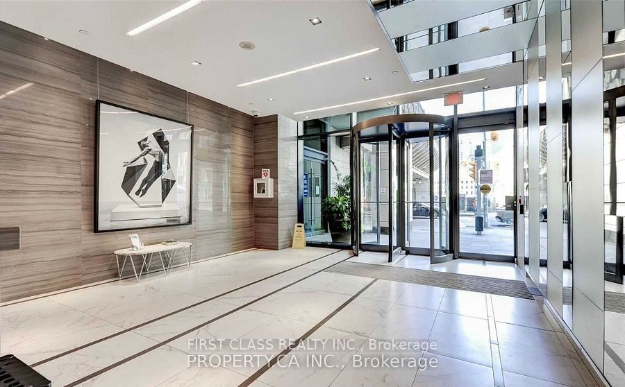 1 The Esplanade 906, Toronto, ON M5A 0A8 11
